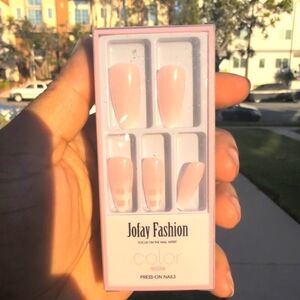 Elegant Pink Press-On Nails